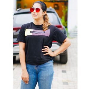 Jaseela Parveen Instagram - ¨The only person you are destined to become is the person you decide to be.¨ – Ralph Waldo Emerson

Photography : @kunju1961 
@bineeshbastin 
T-shirt - @englishcolours @englishcolours_kochi 

#positivity #positivevibes #love #motivation #selflove #happiness #inspiration #mindset #loveyourself #life #belief #believe #happyme #goals #limitations #success #nature #believe  #lifestyle #music #motivational #smile #happy #inspire #fitness #inspired #fitness #jaseelaparveen #bts