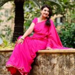 Juhi Parmar Instagram - There is some special kind of beauty in sarees.. They just bring out the best in you. #sareelove #saree #sareelover #indian #indianlook