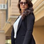 Juhi Parmar Instagram - There shall never be any blues where there is confidence! Seize the day and watch it become yours! #NoTuesdayBlues #IfICanYouCan #confidence #unstoppable #believer #dontquit #motivation #lookforward
