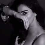 Kangna Sharma Instagram - Fav song ❤️ Makeup&hair- @makeup_asfaque Kangnasharma16 #actor #parformer #shoot #reelsvideo #reelsforyou