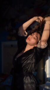 Kangna Sharma Instagram - fav song