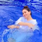 Kangna Sharma Instagram - It’s sunny Day ❤️