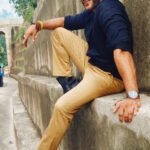 Karanvir Bohra Instagram - Sometimes you just don't want to get up ❤️ #sundaymood #rishikesh #musicvideo