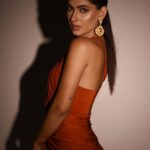 Karishma Sharma Instagram - Fashion week shenanigans ☀️ Wearing on my fav @deme_love_ Shot by @pehelaggarwal Styled by @rivashion Hair by @arifayadav_makeyougorgeous Makeup by @thatgalwithmakeup Jewellery by @studio6jewels