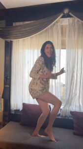 Karishma Tanna Instagram - Sometimes madness is also fun 🤩🤓

#reels #reelsinstagram #mood #fun #explore