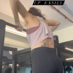 Karishma Tanna Instagram - Howzzzaaattt???? 🤓👻😜😘 #reels #reelsinstagram #trending #love #explore #karishmatanna #muscleup
