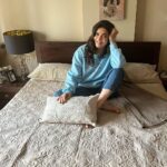 Karishma Tanna Instagram - Boo 👻 #potd #mood #laze #love #instagram #explore Thanku for the Bedcover set @houmnindia ❤️ Jumper @srstore09