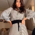 Karishma Tanna Instagram - Do you like this one ??? 😎 #reels #reelsinstagram #trending #love #karishmatanna