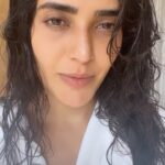 Karishma Tanna Instagram - Let’s reel it 😎 #trending #trendingreels #love #karishmatanna #explore