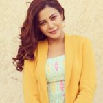 Kaveri Priyam Instagram - A little summer for your chills.🫰 Makeup by @deepakrout231