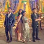 Kaveri Priyam Instagram - We don’t flinch, we just slay 😎 • • • #reel #reelstagram #instagood #instagram #reelitfeelit #reelkarofeelkaro #kaveripriyam #parasarora #hemasood #abhisheksharma #abhikifam #sonysab #dildiyangallan #ddg #abhikifam #trending #madona #trending #reeltrending