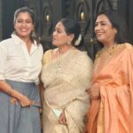 Keerthi shanthanu Instagram - Happy Mother’s day my Azhagis 💞 @jayanthirkv amma @poornimabhagyaraj ma #amma #mom