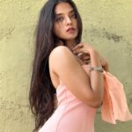 Khushi Dubey Instagram - Dreams make those eyes more mesmerising than mascara ever can…🦋 . . . #khushidubey #khushi #dream #dreambig #workhard #khushians #love #aspire #enchant #babypink #bodycon #dress #outfitoftheday #outfitinspiration #terrace #potrait #style #fashion #beauty India