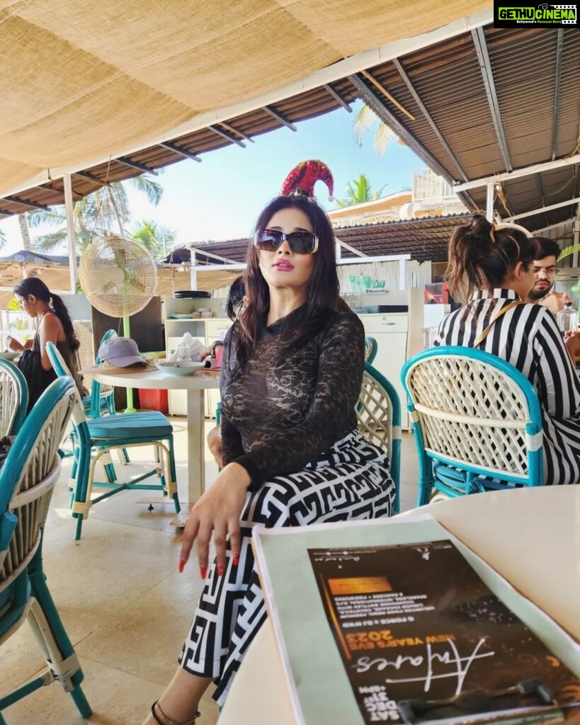 Kiran Rathod Instagram - “Keep it simple. Keep it honest. Keep it real.” 😇 🥰 😋 #angel #beach #beautiful #beauty #beyou #christmas #cute #instagood #instamood #instapic #instadaily #sun #sand #travel #vacation #photooftheday #photography #photo #photos #looks #lookperfeito #lookoftheday #outdoor #outfits #outfitoftheday #happy #happiness #thank you #thankinggod