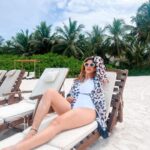 Kishwer Merchant Instagram - Good Times & Tan Lines ♾ Swimsuit @hottcurves.beachwear