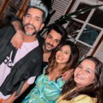 Kishwer Merchant Instagram - We finally have a pic together again after London 🤩 What a Night, my feet still hurt 🤦‍♀️🤷‍♀️😂