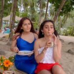 Kritika Sharma Instagram - TAG YOUR SISTERS 👯‍♀️ Never paying the bill when you around 🤓 thanks no thanks 🤣🤣🤣🤣🤣 #eldersister #youngersister #sisters #reels #explore #fyp #reelsinstagram #reelitfeelit #reelkarofeelkaro #sharmasisters