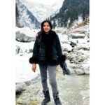 Lahari Shari Instagram - I'm stuck on you like igloo ❄️🖤 #happymood #lovemyself #lifeisamazing #poses #positivemindset #manali #snowallover Manali, Himachal Pradesh