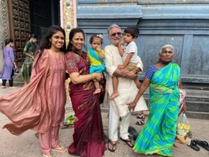 Lakshmy Ramakrishnan Instagram - Temple visit for me, is way of saying thank you to the Universe, connecting with the community ( I mean , local people) and taking in positive vibes, I am dependant on my #faith for #strength and #hope , it is purely personal❤️