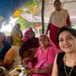 Lena Kumar Instagram - I had the best time with #local #food, #singing and #boating at #nalsarovar #gujarat . full video out now on Lenaa’s Magazine YouTube. Special thanks to @foodieoommen and @aslam_bin_zuhra @divotvofficial Nalsarovar Bird Sanctuary