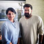 Lena Kumar Instagram – Lalettan … Surprise meeting at Ashirvad studios. 😊
@mohanlal #lalettan #monster #actor #actress #movie #films #meetings #life Kochi, India