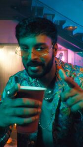 Leon James Instagram - Presenting #KilladiRani , my 1MinMusic ! 
Hope you guys enjoy this one 🥳🥂💥

@instagram
@sonymusic_south @therouteofficial @ko.sesha @jagadish_palanisamy @akshitha.subramanian @kirthiga_murali @arul.cool @johnram_ @kowsik_choreographer @sidhiqasherink @prachuprashanth @krishtheeditor

Music Composed, Arranged, Produced, Sung & Performed by @leon.james 
Lyrics - @ko.sesha 
Flute - @lalittalluri 
Backing Vocals - @singersinduri @devumathew @fejiashwin 
Additional Programming - @_v_vachu_u_ 
Mixed & Mastered by @leon.james 
Music Manager - @roshan162