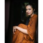 Leona Lishoy Instagram - Serenity. . . Some reunions are special. This is from a random photoshoot by my favourites from college. 📸 @prathishm Stylist @sonia__chacko Concept @off_beat___ Tulsi Village Retreat