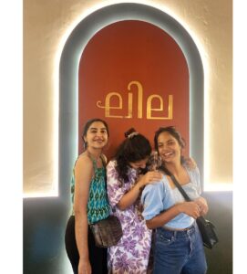 Leona Lishoy Instagram - The lead characters in the screenplay of my life ♥️
.
.
📸 by the architect of Lila 😬@cyriacpanamkuzha
@lilaartcafe