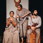 Leona Lishoy Instagram - Molly chechi and ‘a very normal family’ 🤎 . . World theatre day reminded me of this team and that day on stage! Missed @thethirdeyeofsanjaya , @arvindvenu and @theprawncis in the pics :( 📸 @sk_abhijith Play @averynormalfamily #avnf