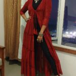 M.M. Manasi Instagram - An appreciation reel for this look, and the sky.... like reallyyy come on... Just look at it ♥️ Styled by @tejasriprakash Outfit - @ilariafashionhouse Accessories -@fineshinejewels #MMManasi #M3Sings #M3Live #Perambalur #ThisSongIsHaunting #Nakshatra2023