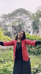 M.M. Manasi Instagram - Iyarkaiyin Isai Ketpavargalukku Endrum ellaam sagavaasi..🥰

Losing ourselves and being one with Music and Nature♥️

What an absolute banger of a track @cokestudiotamil ...
Big kudos to @khatija.rahman @therukural @rseanroldan 🥰

Can't wait to listen to the other tracks ♥️

#Ad #CokeStudioTamil #IdhuNammaIsai #Sagavaasi