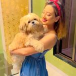 Madalsa Sharma Instagram - I have therapists in my life who have four paws….🐾🐾 @madalsa_petstories #reels #reelsinstagram #madalsasharma #kavya #petlife #petlovers #iloveyou #petsofinstagram #videooftheday #instadaily #instavideo #instagood #instamood #mood #trending #trendingreels #reelitfeelit #reelkarofeelkaro #reeloftheday #reelit #love #actorslife