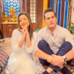 Madalsa Sharma Instagram - Jab aapko lage ki bimaari badh rahi hai to fauran doosre doctor ki rai leni chahiye….🤣😜 #vanya @sudanshu_pandey #reels #reelsinstagram #madalsasharma #sudhanshupandey #vanraj #kavya #videooftheday #instadaily #instavideo #instagood #instamood #mood #trending #trendingreels #reelitfeelit #reelkarofeelkaro #reeloftheday #reelit #love #actorslife