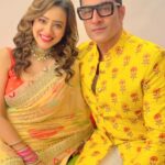 Madalsa Sharma Instagram - Jab ek saath 2 lottery Lange ka offer ho to chup chaap sweekar kar lo aur holiday plan karo.... kuch bolo mat😜🤪😉😋 #vanya @sudanshu_pandey #reels #reelsinstagram #madalsasharma #sudhanshupandey #vanraj #kavya #videooftheday #instadaily #instavideo #instagood #instamood #mood #trending #trendingreels #reelitfeelit #reelkarofeelkaro #reeloftheday #reelit #love #actorslife