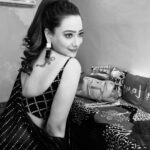 Madalsa Sharma Instagram - 🖤🤍 #blackandwhite #bnw #madalsasharma #kavya #picoftheday #postoftheday #instadaily #instapic #instagood #instamood #mood #love #actorslife