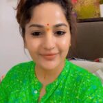 Madhavi Latha Instagram - Why Hindutwa is a shame thing??? #proudrobeahindu #hindu #sanathani #prideofculture