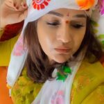 Madhavi Latha Instagram - Song chala bagundi baaaa #lovefeel #emotion #heartbroken