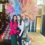 Madhoo Instagram - Happy birthday my gorgeous friend @celinawadia 🥰❤️❤️❤️❤️🎂