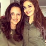 Madhoo Instagram - Happy birthday my dearest payal @payalkilachand ❤️❤️❤️❤️❤️❤️❤️❤️❤️❤️ Mumbai, Maharashtra
