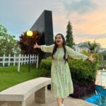 Malavika Krishnadas Instagram - Thank You All 🥹❤️ . PC: @allen_d10 ❤️✨ #thankuuniverse #june142022 #bestday #birthdaygirl #loveandloveonly #gemini #junegirl Crowne Plaza Kochi