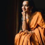 Malavika Krishnadas Instagram - The Golden Hour ✨ . PC : @portraits_by_shone Saree : @jayalakshmionline Ornaments: @kushalsfashionjewellery