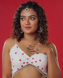 Mareena Michael Kurisingal Instagram - styling and make up @ashif_marakkar 
photography @iamsreejithsnair 
costume @megam_designs 
jewellery @anokhi_priyakishore 
studio @maxxocreative 
special tnx @huwais.majeed