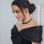 Mareena Michael Kurisingal Instagram - 🖤 Jewellery @inikacollections Photography @sachinmohandasphotography
