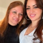Maryam Zakaria Instagram - Happy birthday to my beautiful, kind and loving mom 🥳🎂🌹 Wishing you lots of love and happiness. May all your dreams come true. I miss and love you so much❤️❤️❤️ #happybirthday #mother #iloveyou