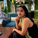 Meera Jasmine Instagram - Seven days. Seven moods. Seven shades 🌈✨ #RainbowsAndSprinkles #PaintYourWorld #MondayMood #Mindfulness #MindfulMonday #OnwardsAndUpwards #MJ #MeeraJasmine