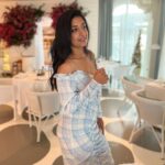 Meera Jasmine Instagram - Santorini calling… I must go 💙🤍 #TuesdayThoughts #SantoriniColors #GreekCuisine #FoodGram #Greece #OnwardsAndUpwards #MeeraJasmine #MJ