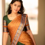 Mirnalini Ravi Instagram - May this Ugadi bring peace and balance to your life. Wishing you a Happy Ugadi🔥☀️🪔 @ivalinmabia @camerasenthil @saranyamakeupartistry @mani_stylist_ @rrajeshananda