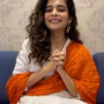 Mithila Palkar Instagram – Happy Republic Day, India! The years are passing by but the prayer for the country remains the same – that of hopeful peace and unity 🇮🇳
प्रजासत्ताक दिनाच्या हार्दिक शुभेच्छा! 🙏🏻