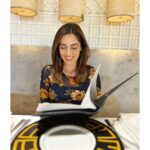 Monica Khanna Instagram - Today,my thoughts smiled back at me and i realised I like who i am becoming❤️❤️ #solitude #everybitofit #blessed #thankyou #gratitude Masala Library, BKC