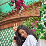 Monica Khanna Instagram - Treat your mental health just the way jethalal treats babita ji- With care😜🤭😂 @aditya_tare #dillikikudi #kamaalkihunmain #selfmusing #dilli #delhitrip #love #instareels #instagram #instadaily #reels #viral